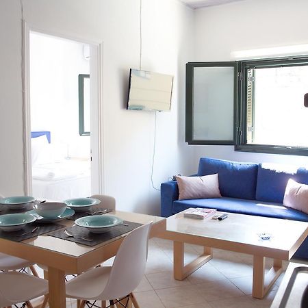 Geo Holiday Studios Kyparissia Exterior photo