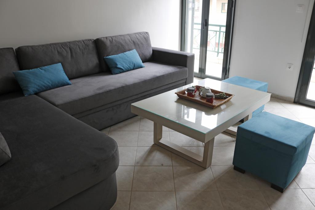 Geo Holiday Studios Kyparissia Exterior photo